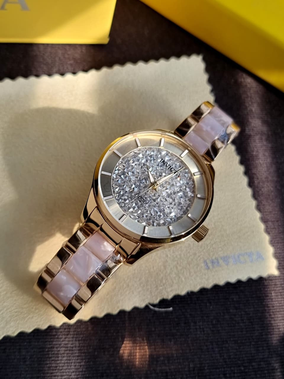Angel Lady Model 24666 - Ladies Watch Quartz - Image 6