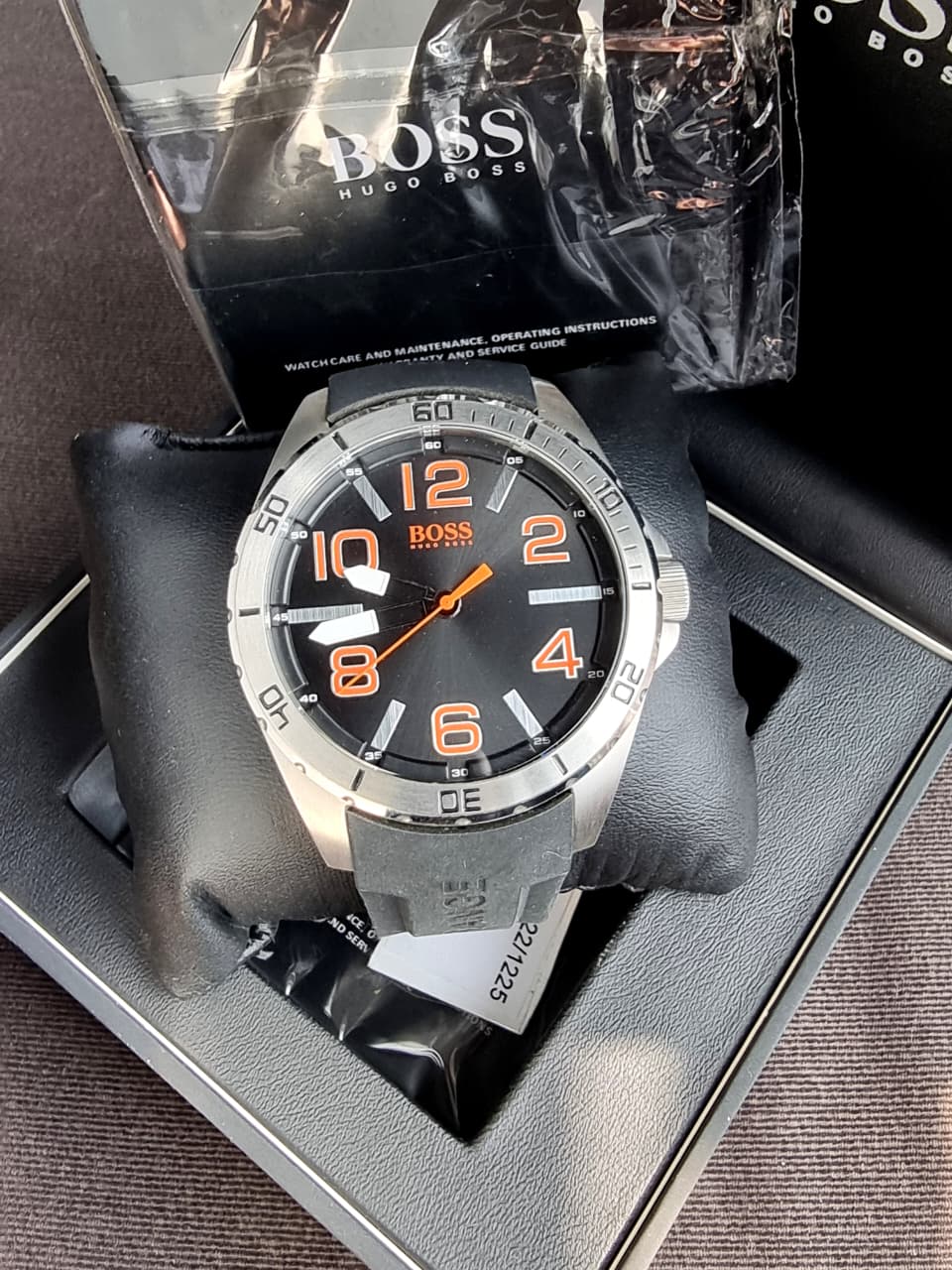 BOSS Orange 1512943 Men's Black Silver Orange 48 mm - Image 5