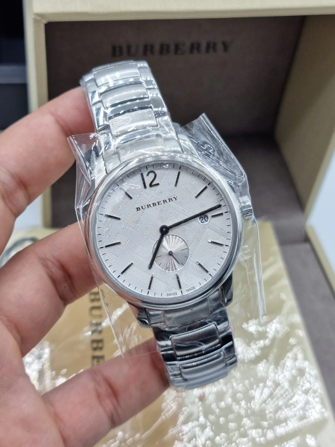 Burberry Men's The Classic Watch BU10004 - Image 2
