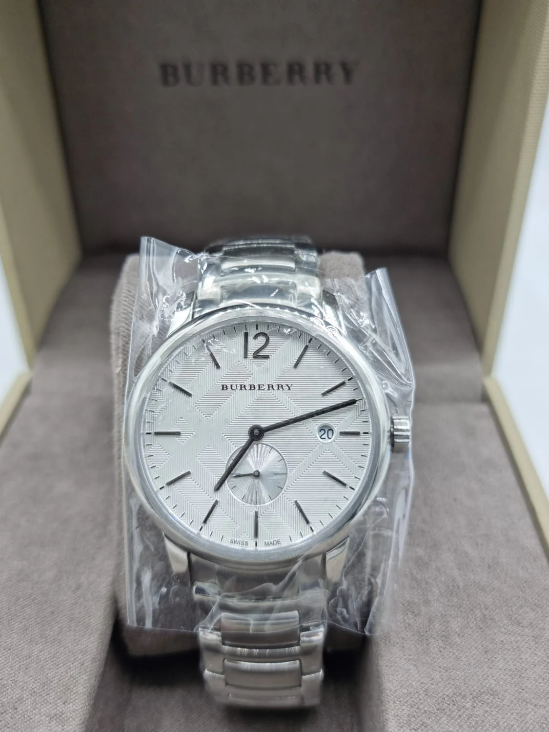 Burberry Men's The Classic Watch BU10004 - Image 7