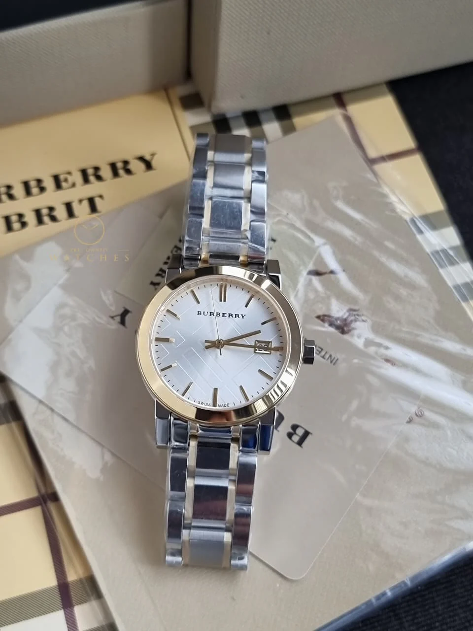 BURBERRY Silver Dial Two-tone Silver and Gold-tone Bracelet Ladies Watch BU9115 - Image 2