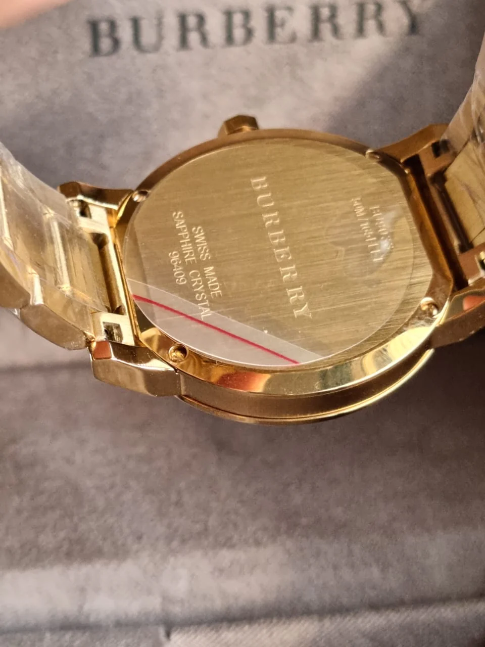 BURBERRY The City Champagne Dial Gold-tone Unisex Watch BU9033 - Image 10
