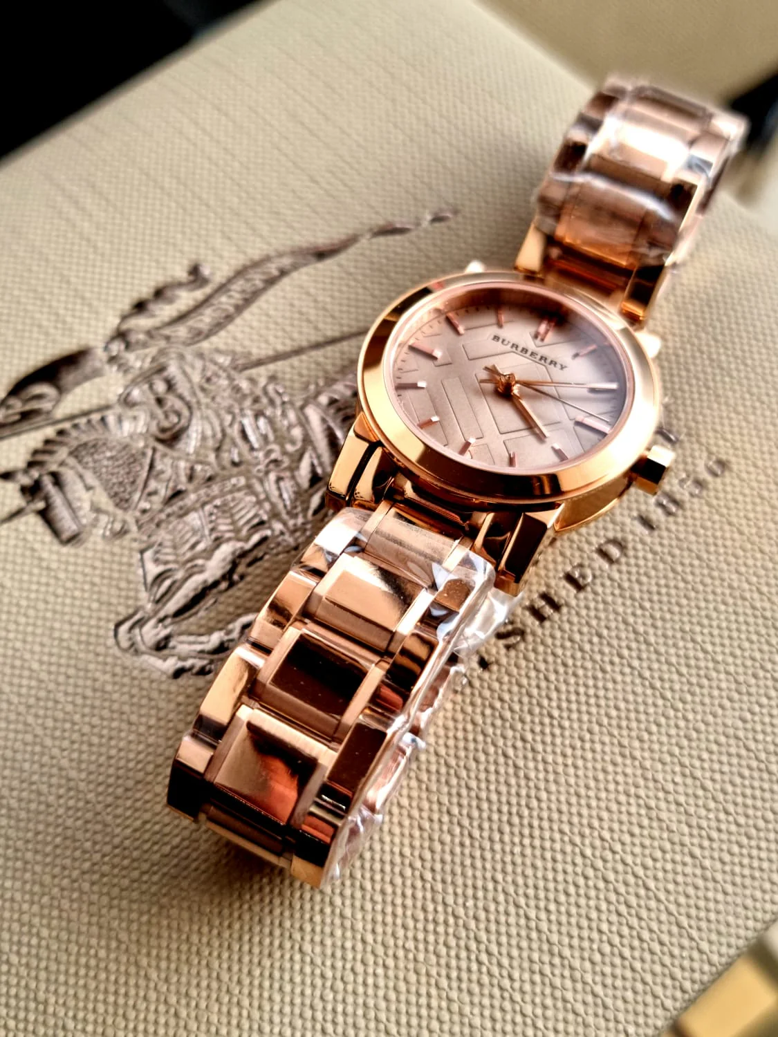 BURBERRY The City Petite Beige Dial Rose Gold-tone Ladies Watch BU9228 - Image 4