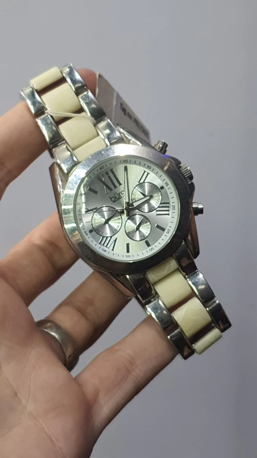 Burgi Casual Watch Analog Display Quartz for Women BUR094SS - Image 4