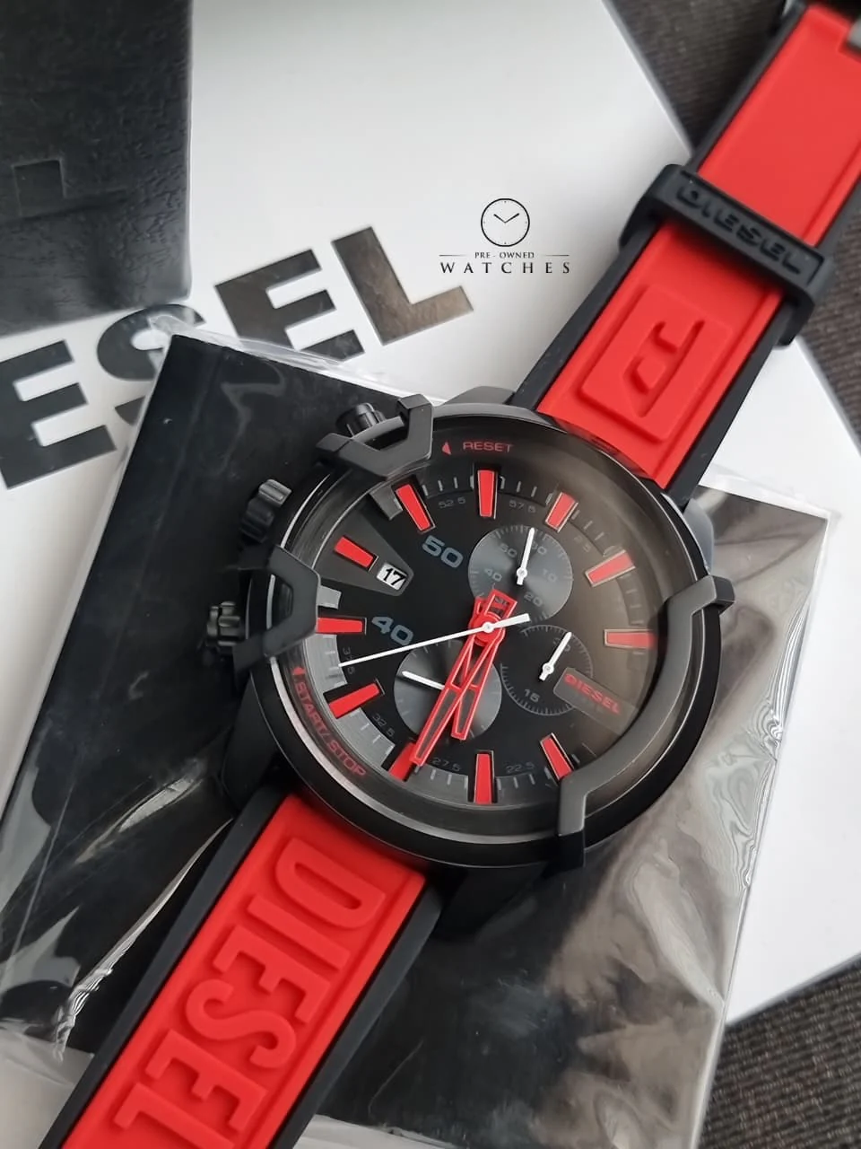 Diesel DZ4530 Men's Watch Chronograph Black Dial Steel 45mm - Image 3
