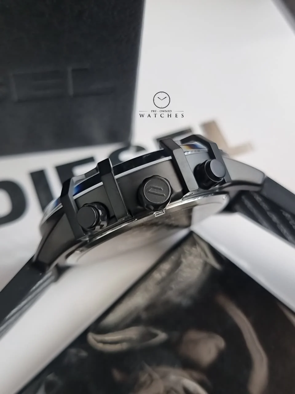 Diesel DZ4530 Men's Watch Chronograph Black Dial Steel 45mm - Image 9