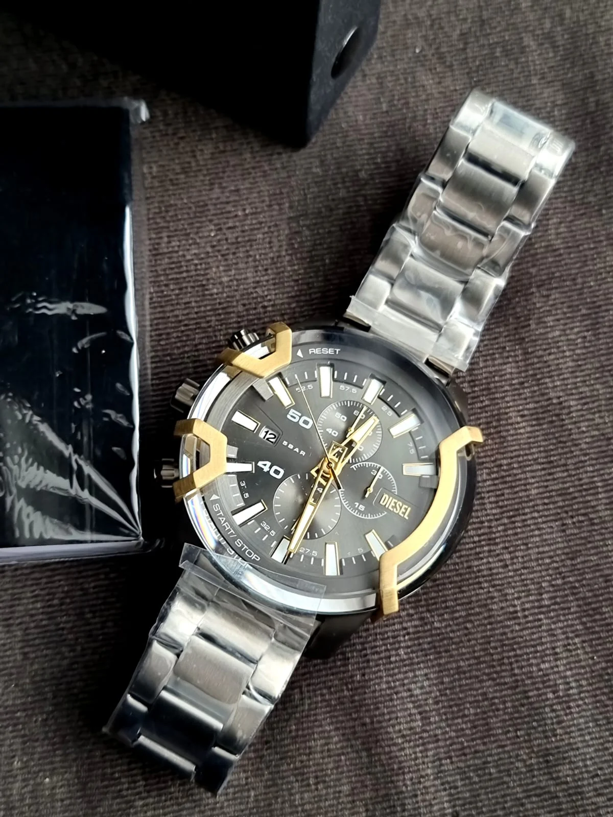 DIESEL Griffed Chronograph Quartz Grey Dial Men's Watch Item No. DZ4668 - Image 6
