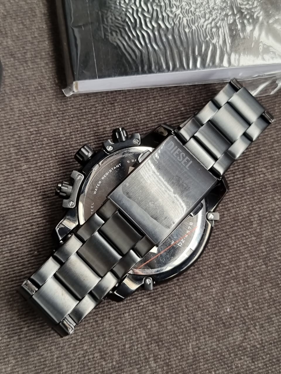 DIESEL Griffed Watch for Men, Quartz Chronograph Movement DZ4578 - Image 5