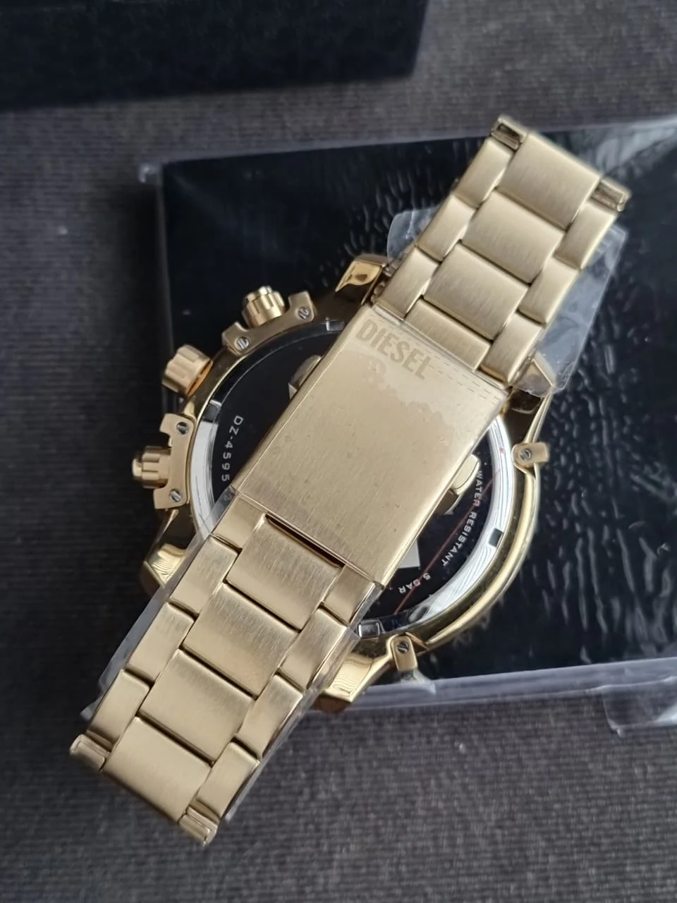 DIESEL Griffed Watch for Men, Quartz Chronograph Movement with Stainless Steel Strap - Image 5