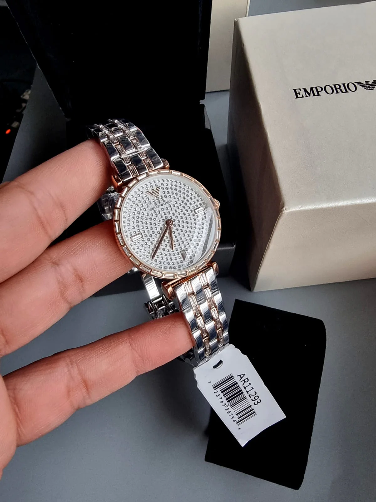 Emporio Armani Women’s Analog Stainless Steel Silver Dial 32mm Watch AR11293 s