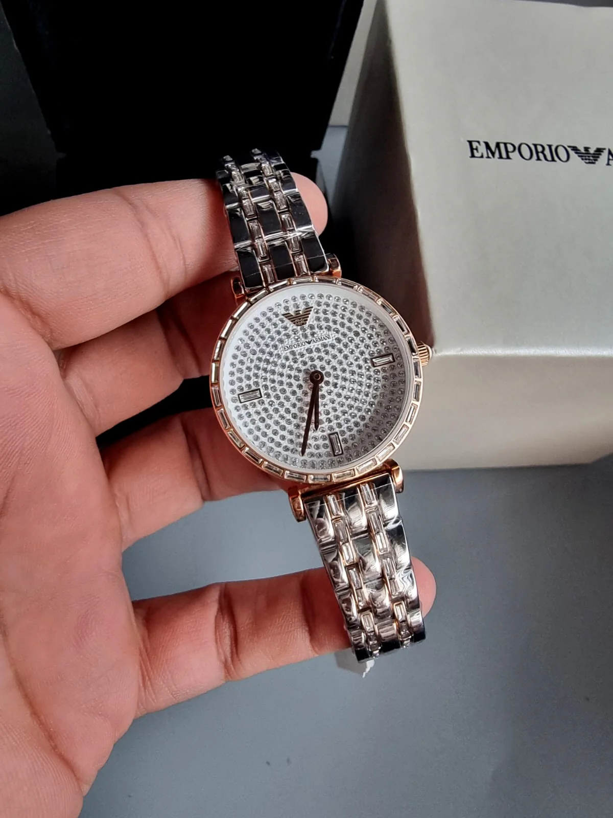 Emporio Armani Women’s Analog Stainless Steel Silver Dial 32mm Watch AR11293 s - Image 8