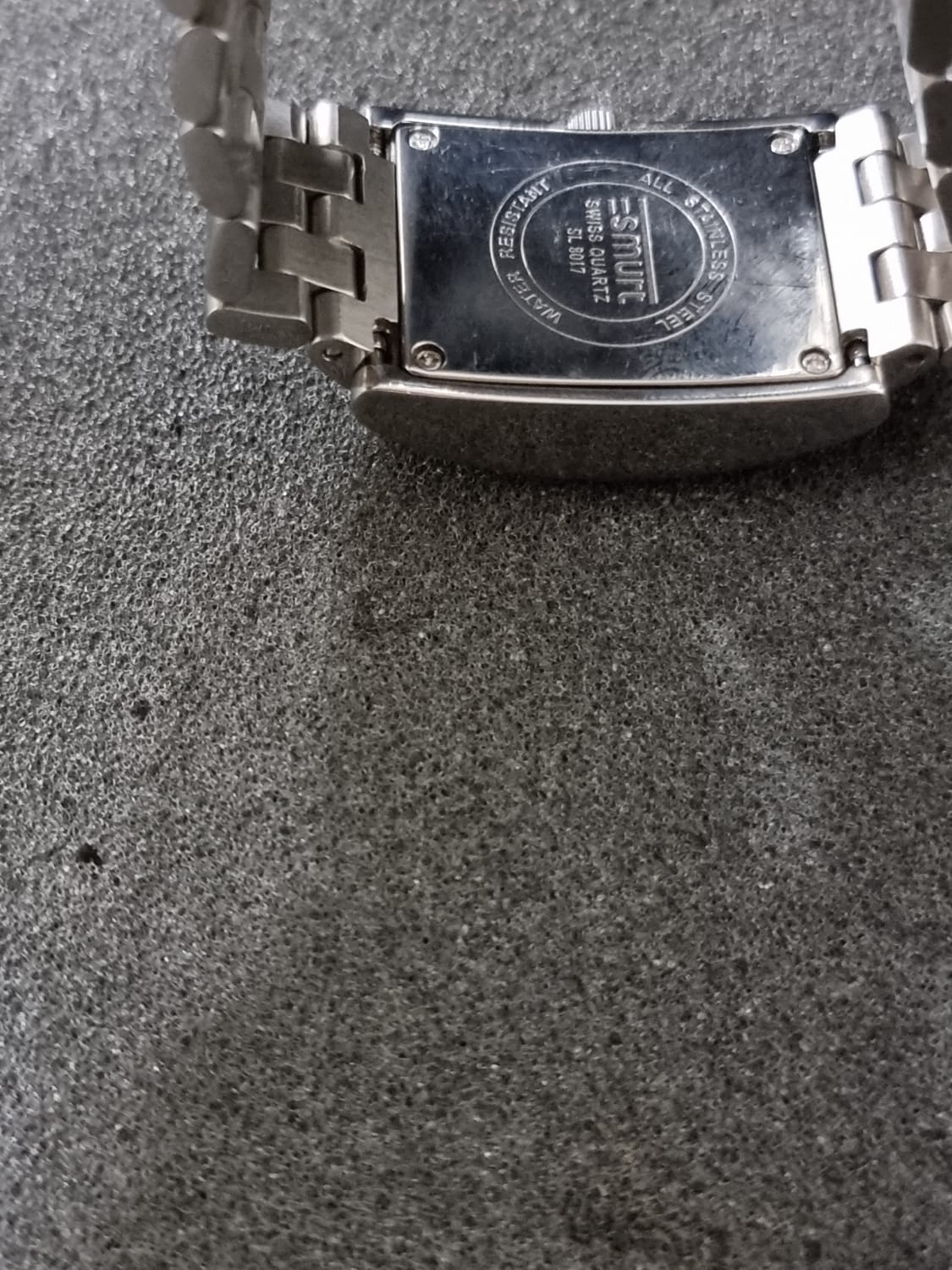 Esmurt Ladies Watch White dial - Image 3