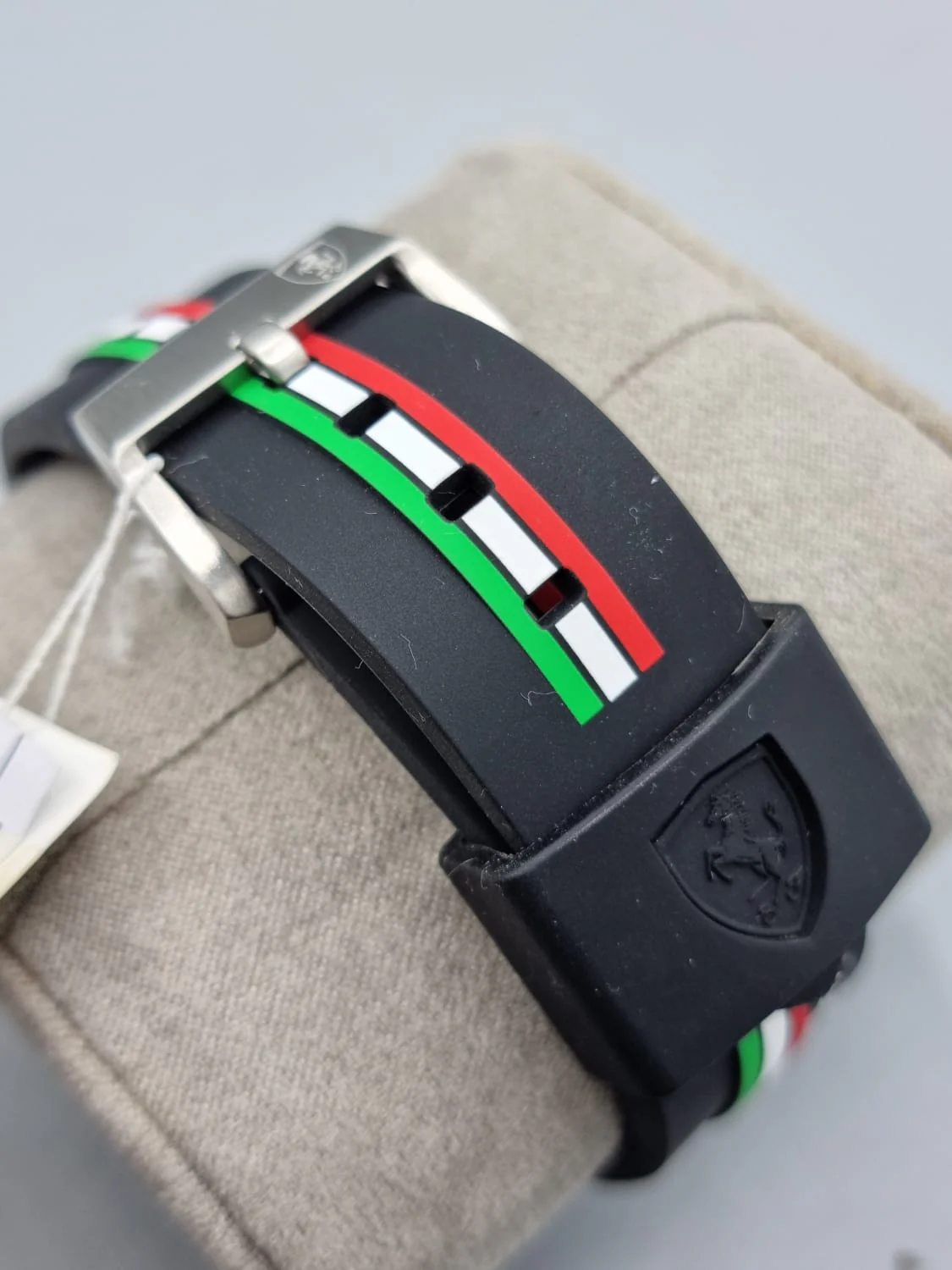 Ferrari Gents Watch - Image 5