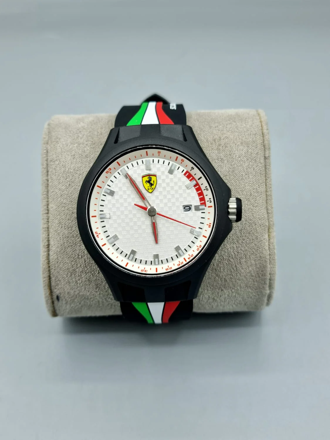 Ferrari Gents Watch - Image 6