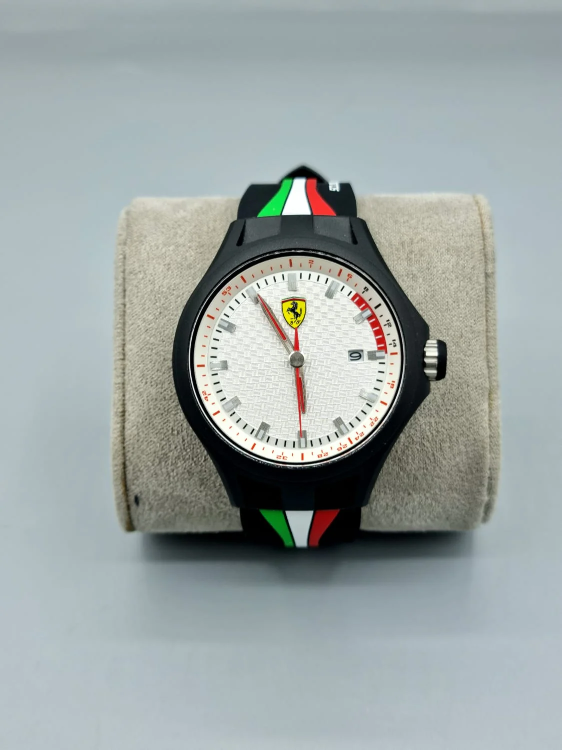 Ferrari Gents Watch - Image 7