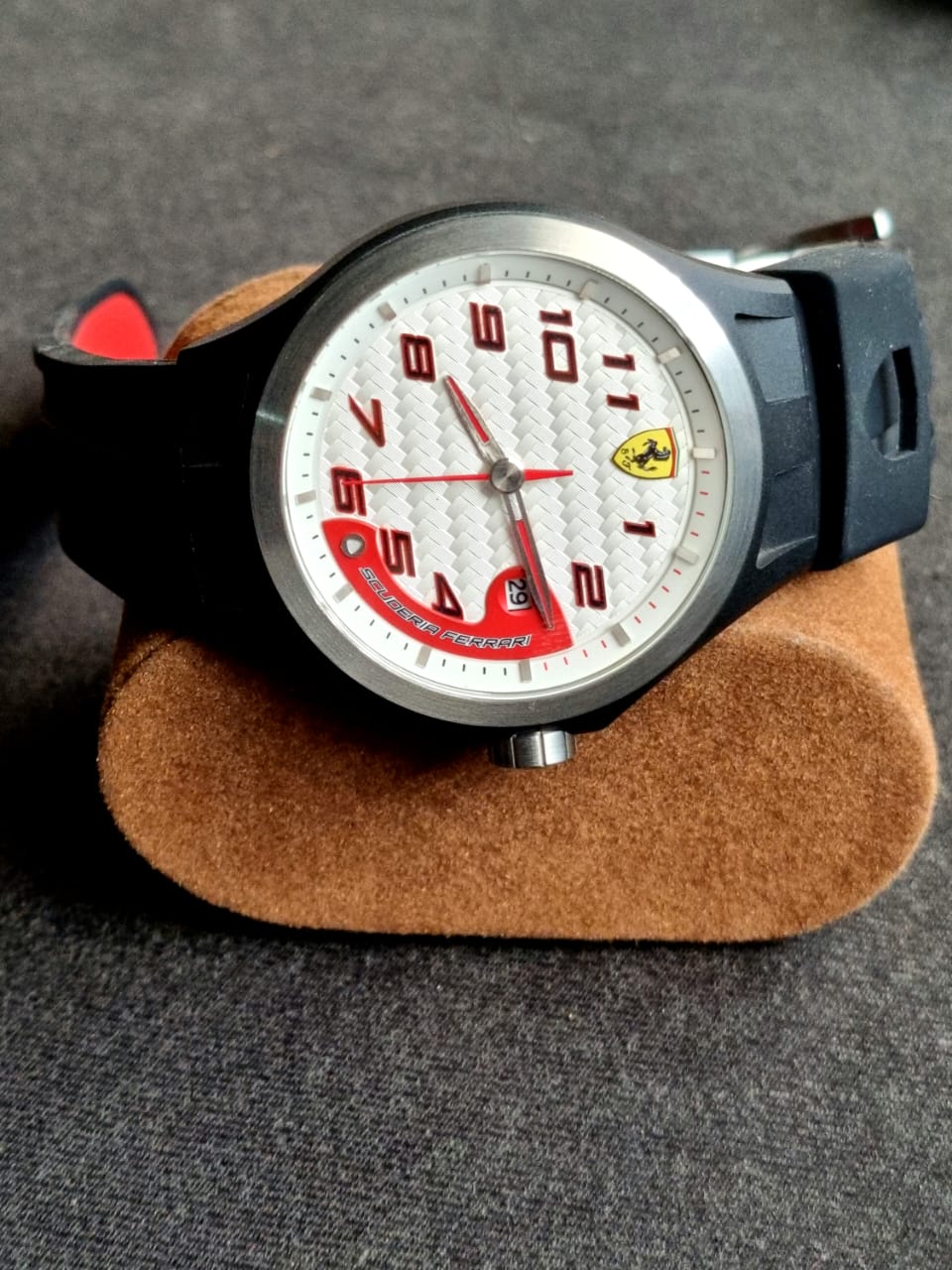 Ferrari Men's 830013 Lap Time White Dial Black Silicone Strap Watch - Image 7