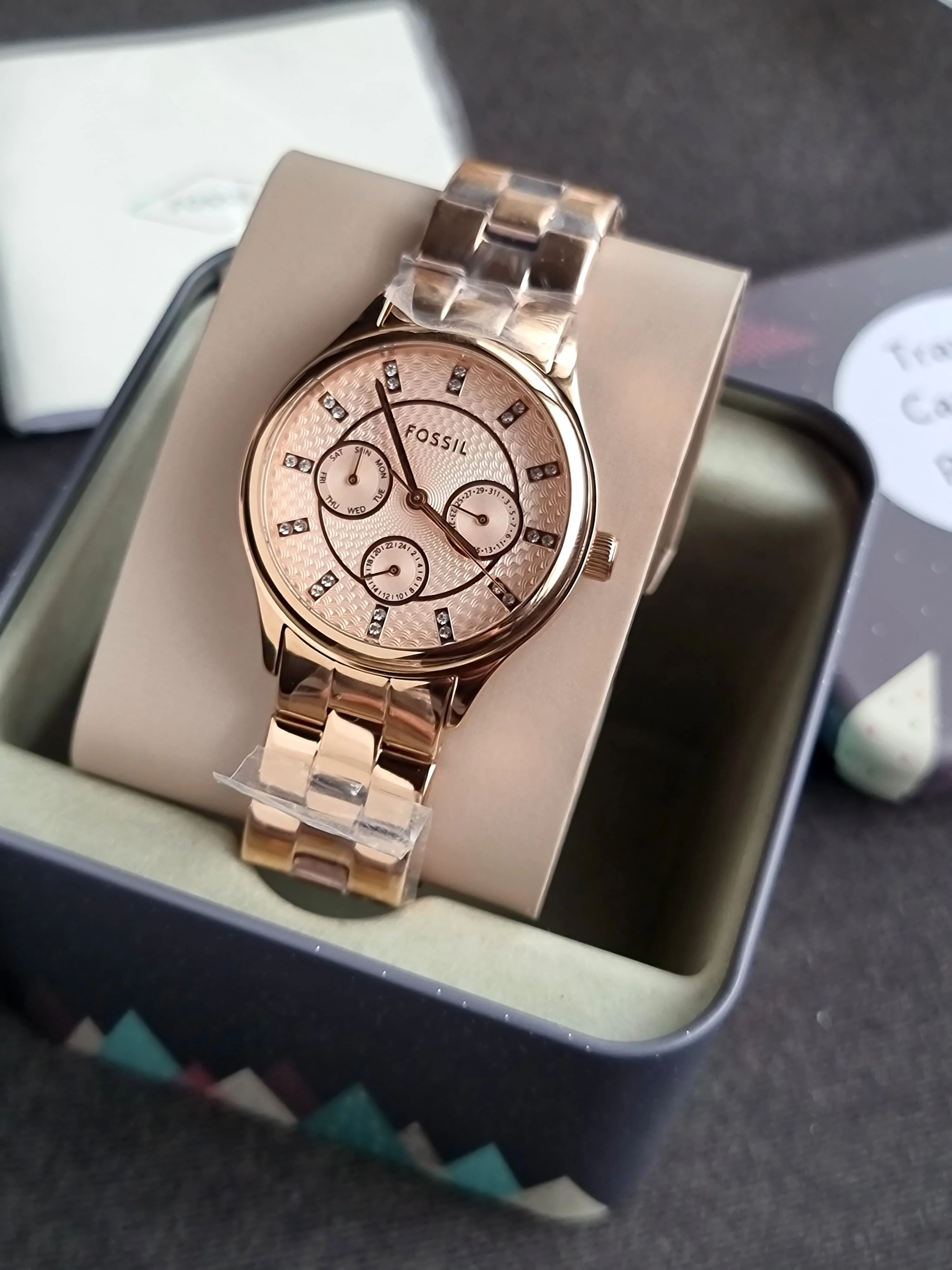 Fossil Bq1561 Womens Watch Rose Gold Casing Rose Gold Dial Quartz Watch