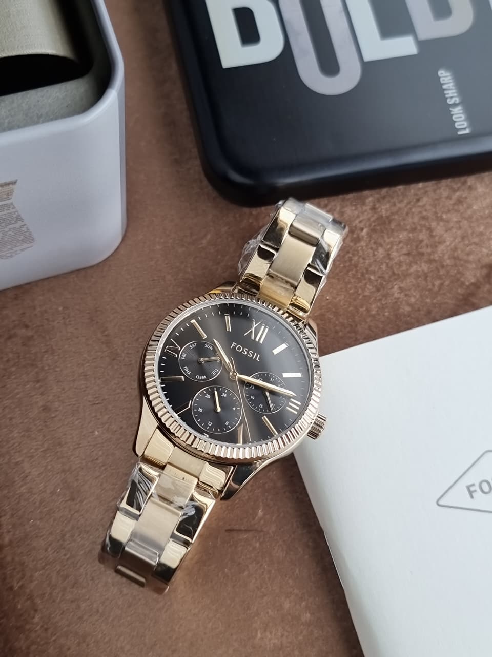 FOSSIL BQ3757 Ladies Rye Watch Golden Casing Black Dial Quartz Watch - Image 5