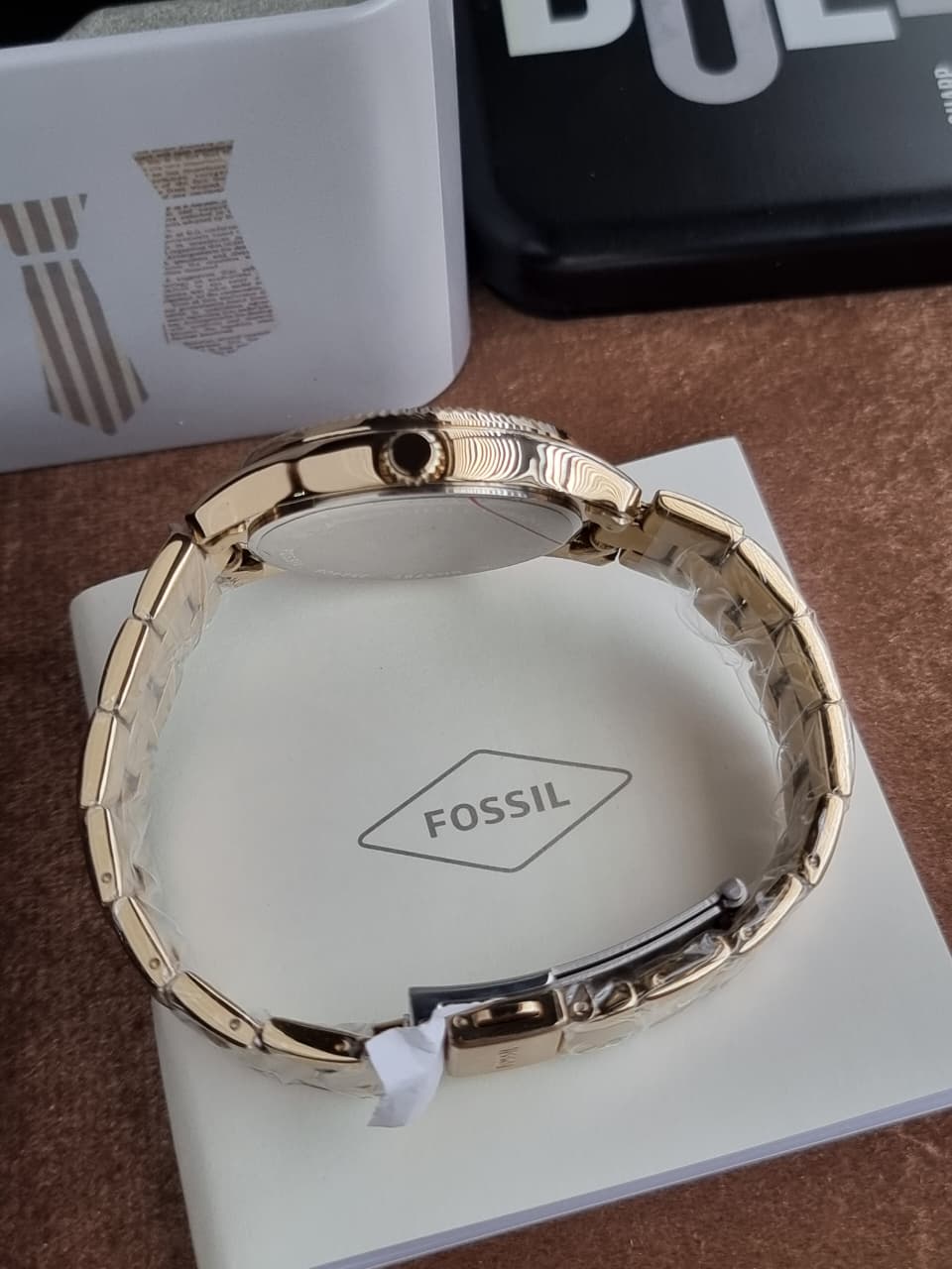FOSSIL BQ3757 Ladies Rye Watch Golden Casing Black Dial Quartz Watch - Image 6