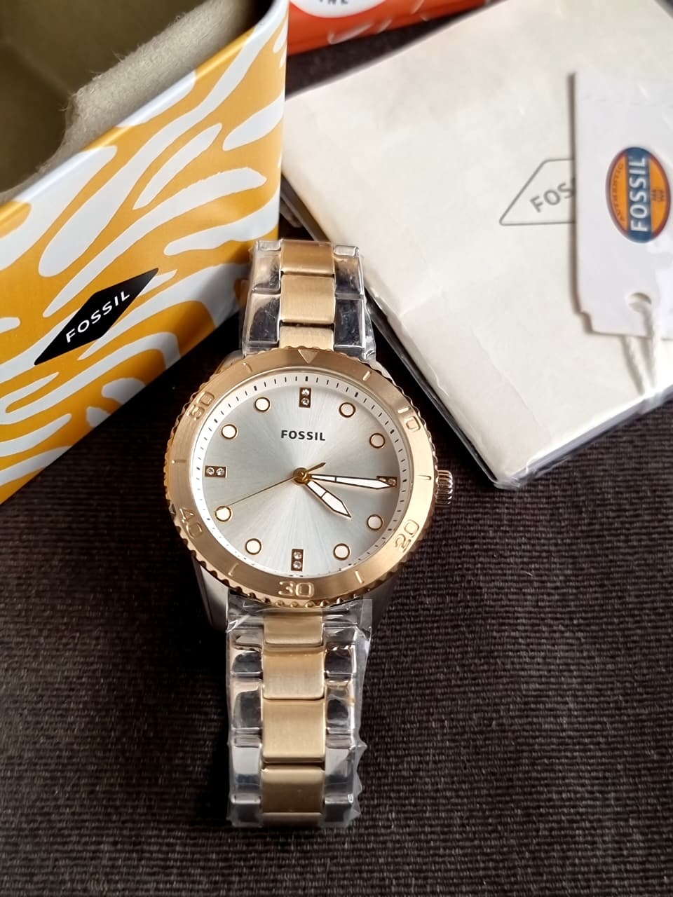 Fossil BQ3888 Ladies Dayle Watch - Image 3