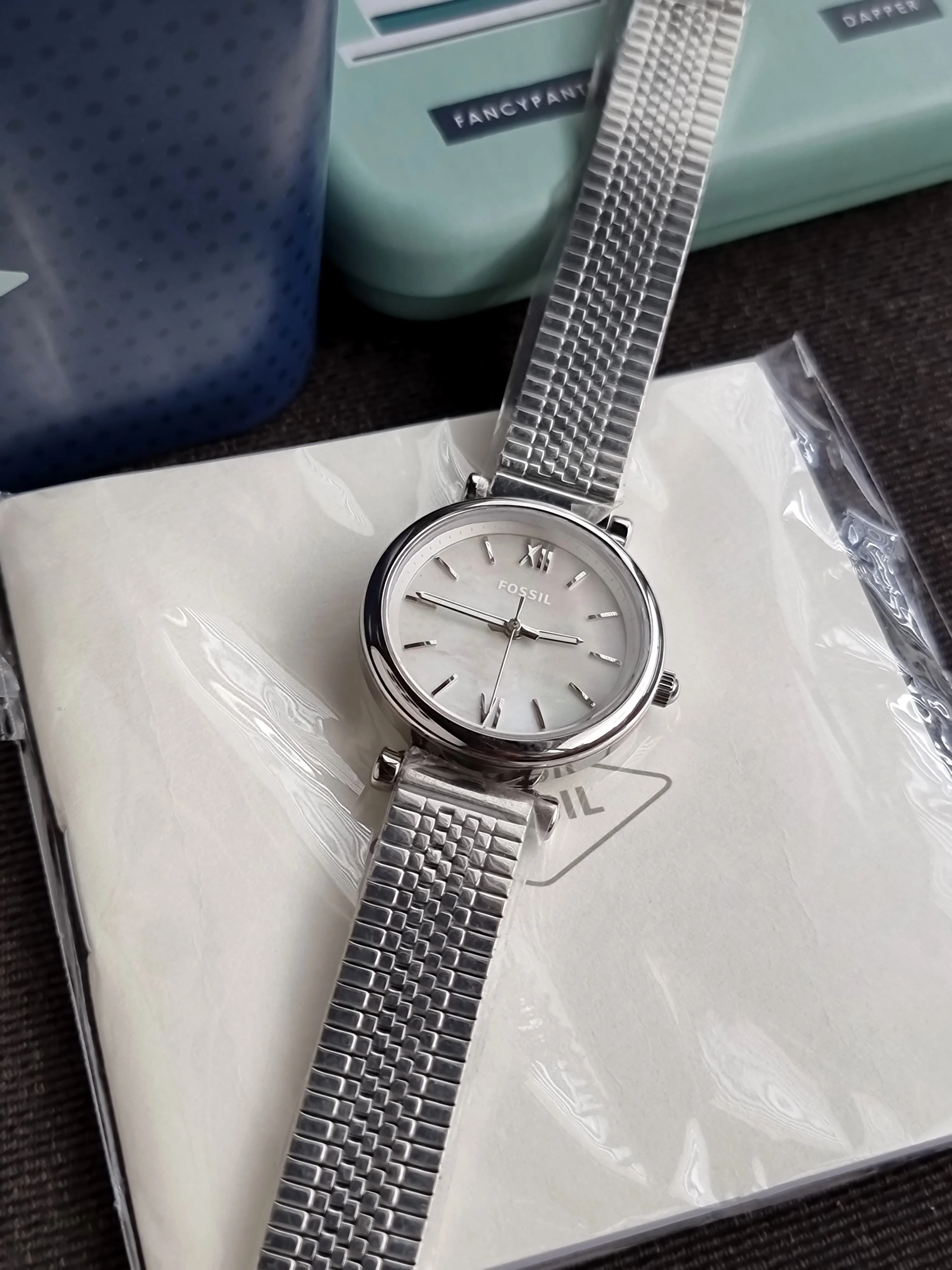 Fossil Carlie Silver Stainless Steel Silver Dial Quartz Watch for Ladies - ES4695 - Image 5