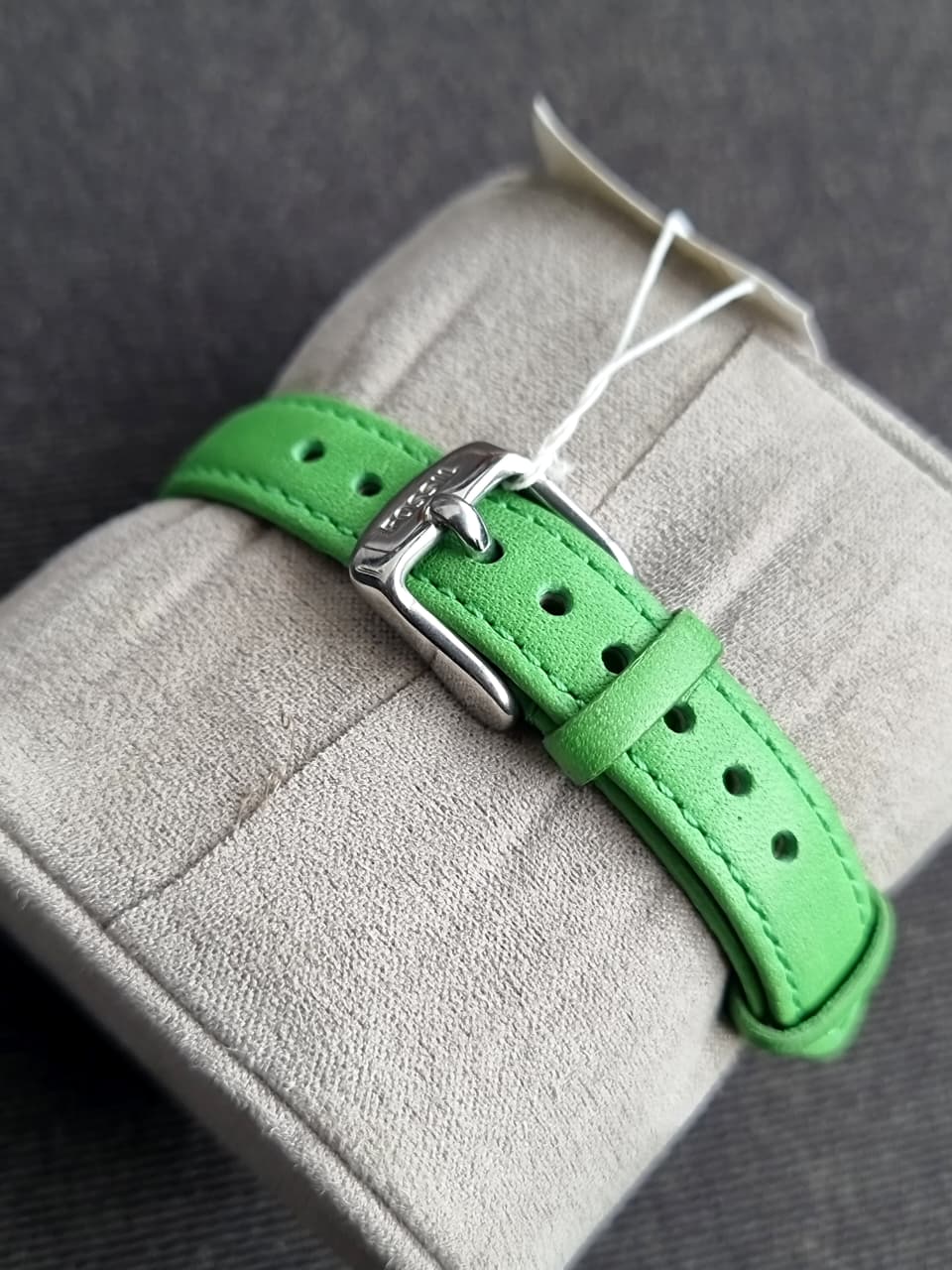 Fossil es3303 Ladies Watch Green Leather Strap Quartz Watch (BACK PLAIN ) Without BOX - Image 7