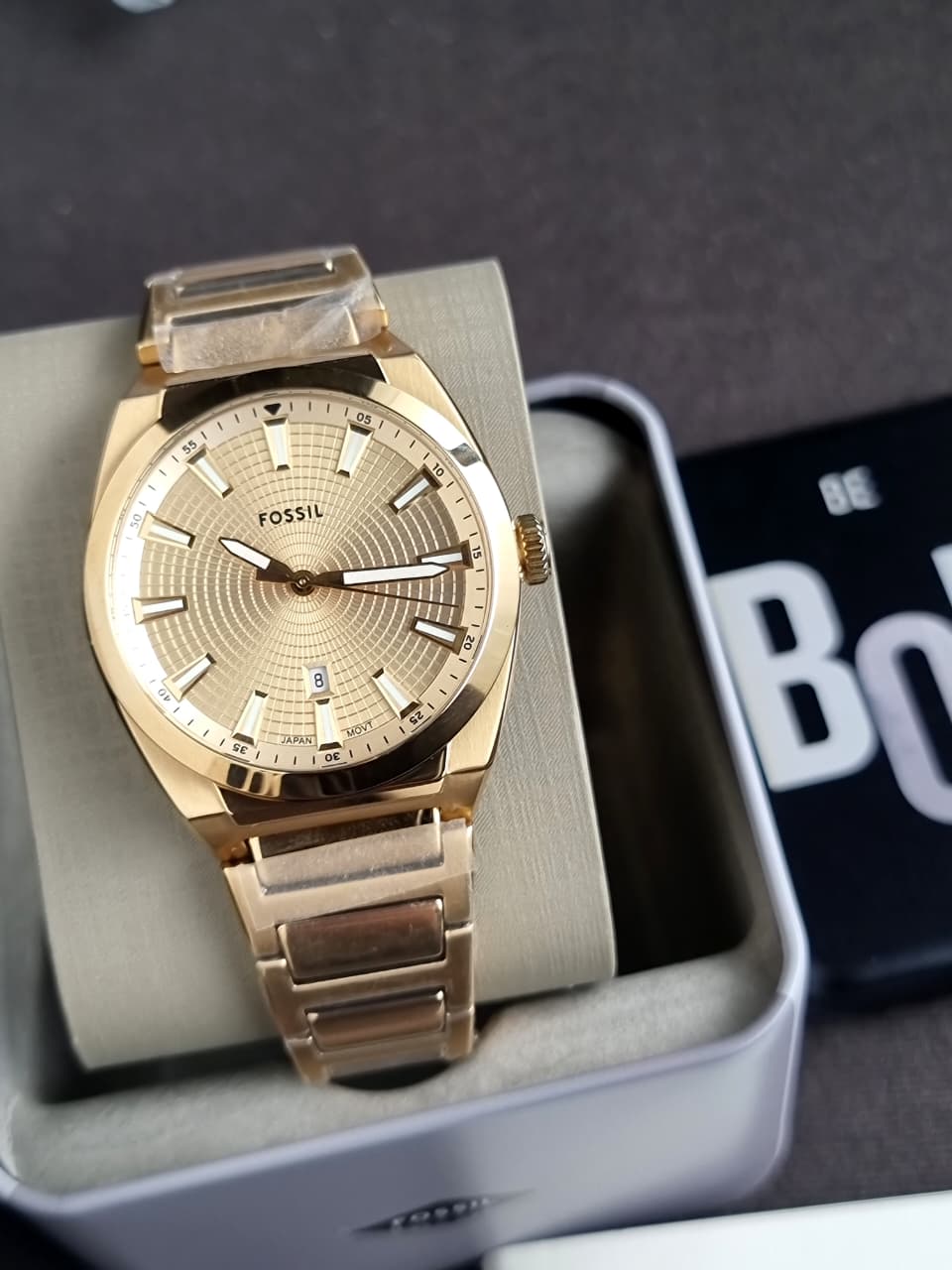 Fossil Everett Gold Stainless Steel Gold Dial Quartz Men's Watch 42mm – FS5965 - Image 6