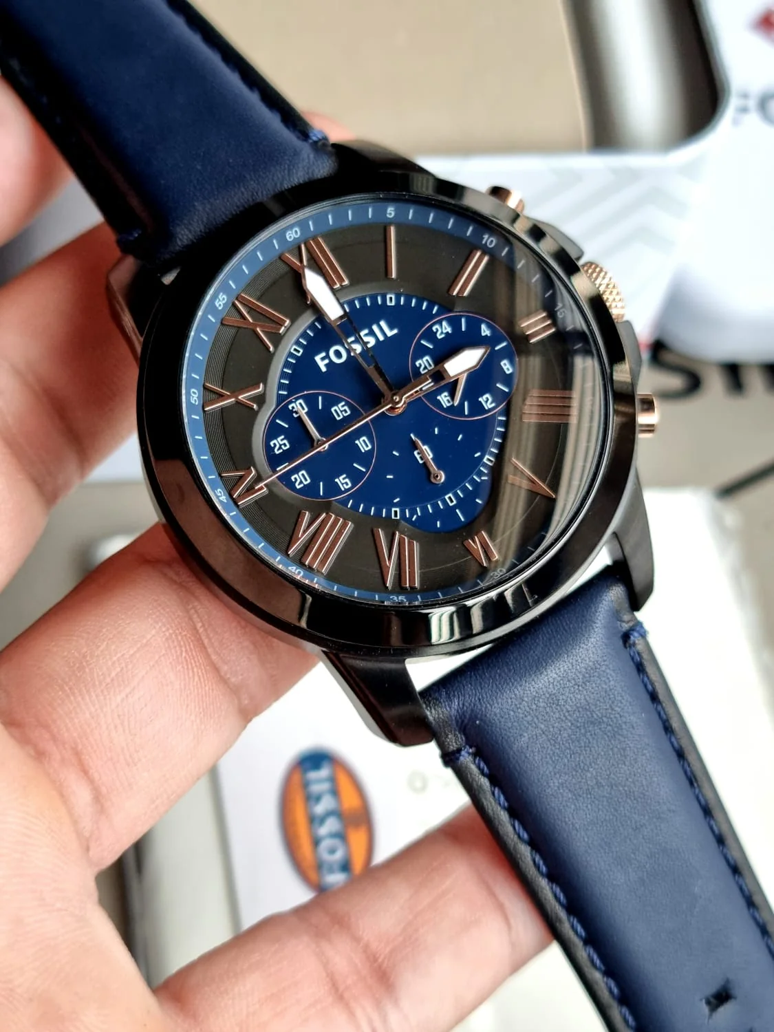 FOSSIL Grant Chronograph Black and Blue Dial Men's Watch FS5061 - Image 2