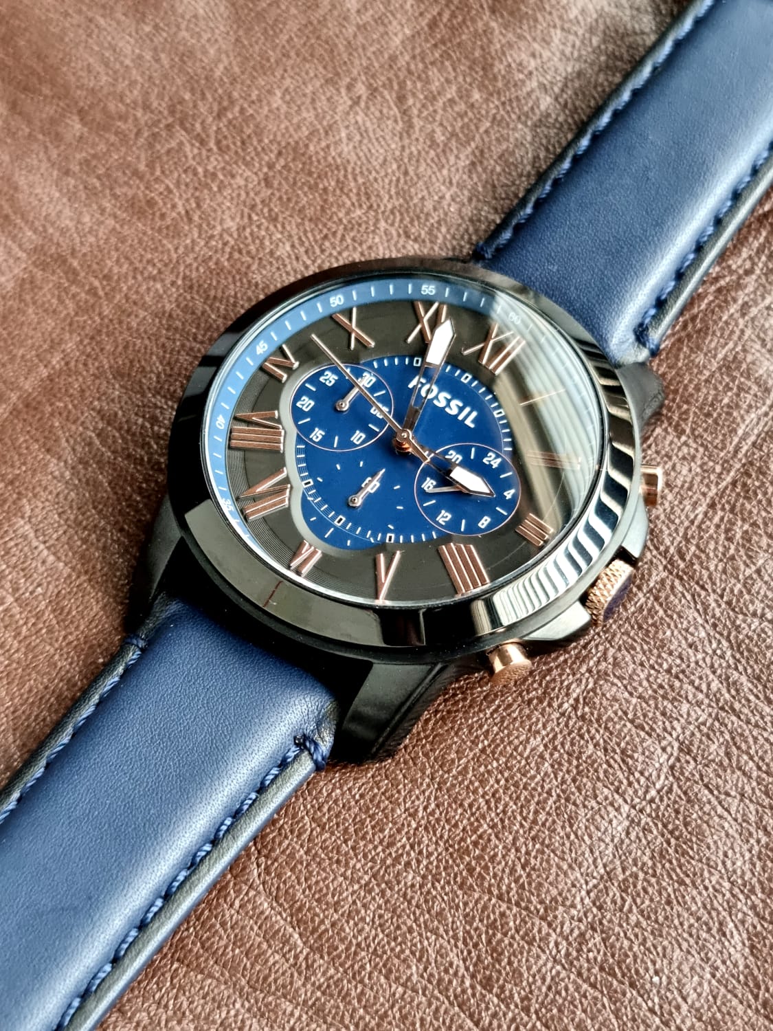 FOSSIL Grant Chronograph Black and Blue Dial Men's Watch FS5061 - Image 6