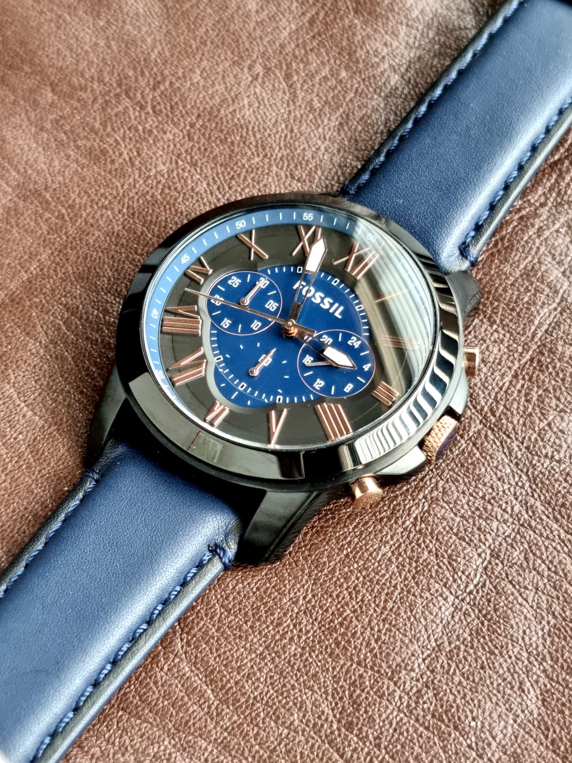 FOSSIL Grant Chronograph Black and Blue Dial Men's Watch FS5061 - Image 7