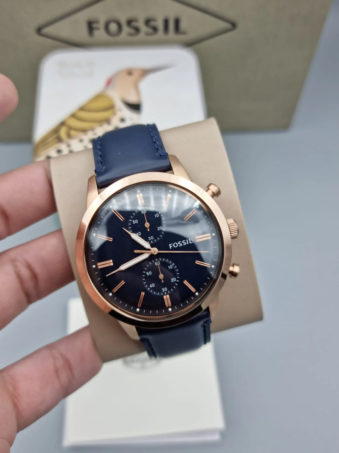 Fossil Men’s Chronograph Quartz Blue Leather Strap Blue Dial 44mm Watch FS5436 - Image 4