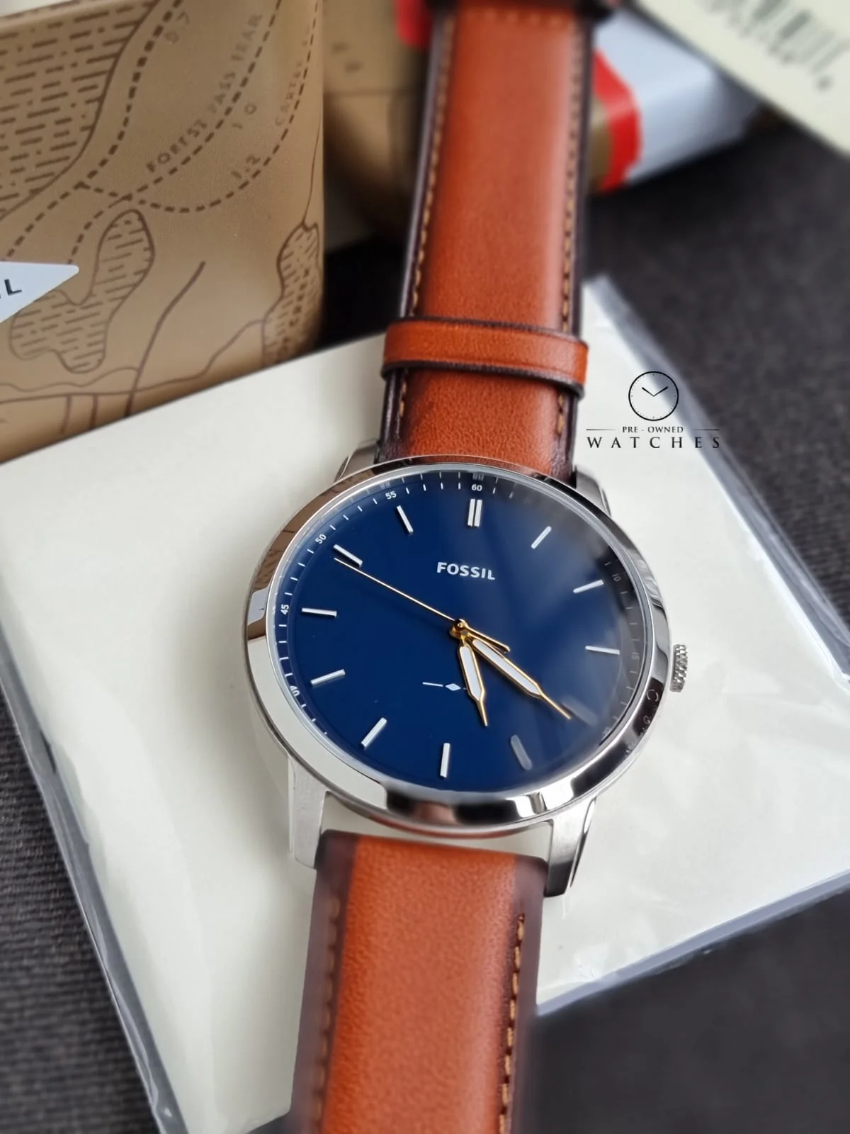Fossil Men's Minimalist Stainless Steel Slim Casual Watch (Model: FS5304) - Image 6