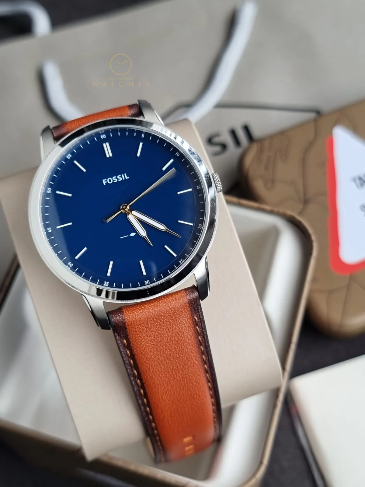 Fossil Men's Minimalist Stainless Steel Slim Casual Watch (Model: FS5304) - Image 7