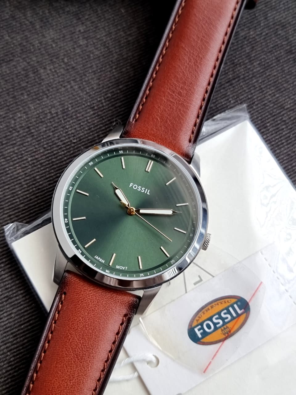 Fossil Minimalist FS6094 Men's Watch – Stainless Steel, Clean Dial, Quartz - Image 4