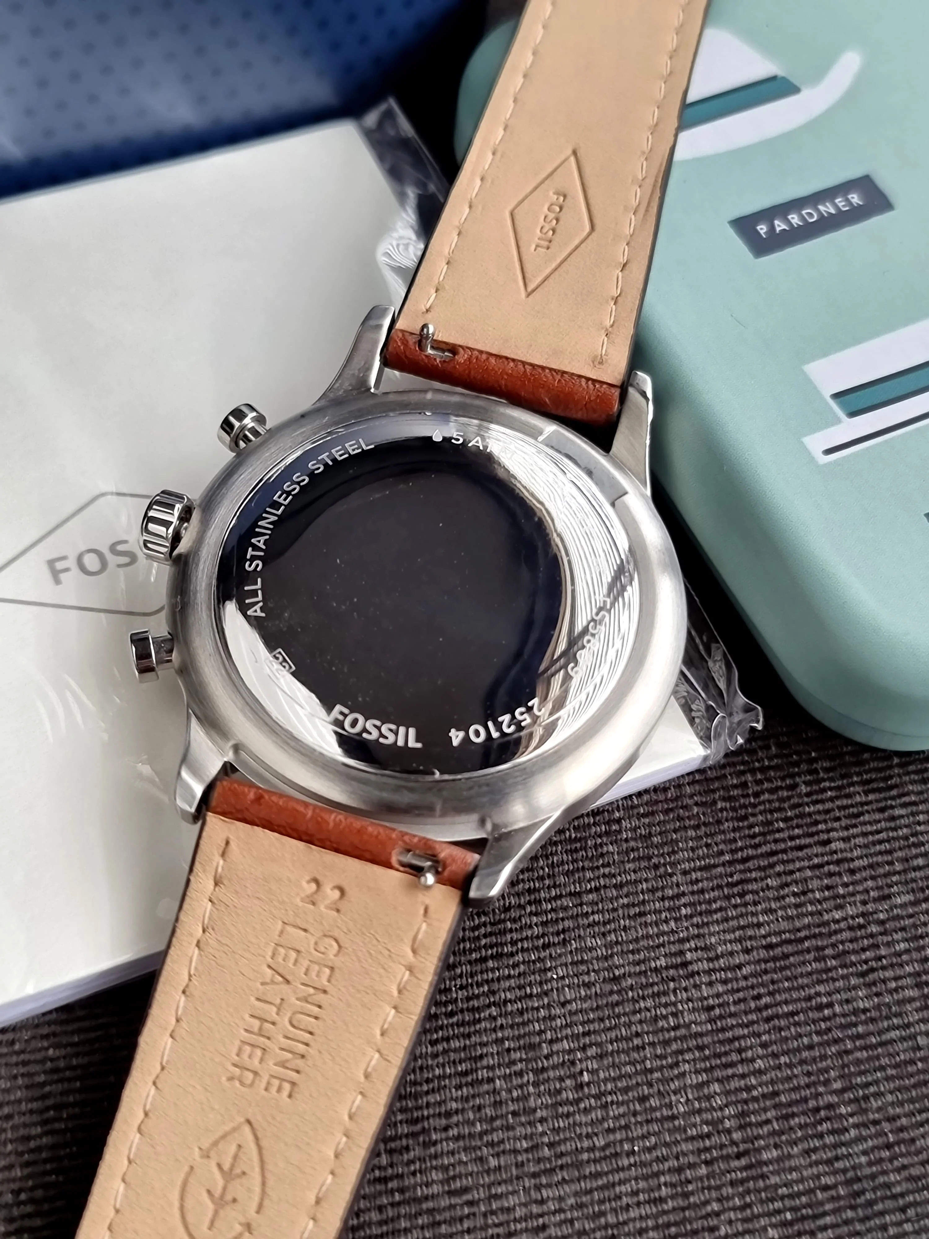 FOSSIL RETRO PILOT SILVER DIAL CHRONOGRAPH BROWN LEATHER MEN'S WATCH FS5809 - Image 4