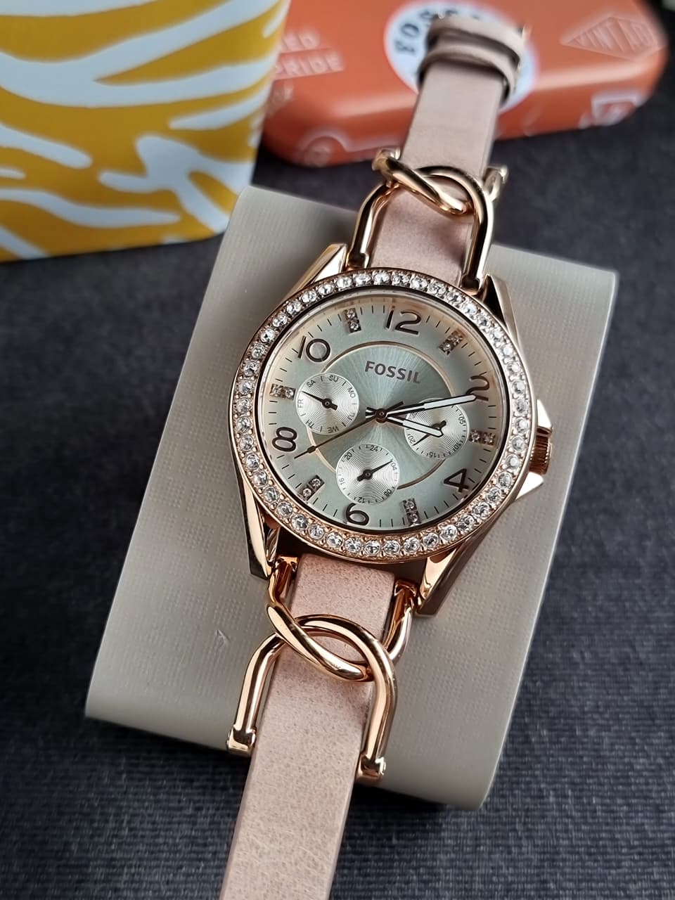 FOSSIL Riley Multi-Function Sand Dial Bone Leather Ladies Watch Item No. ES3466