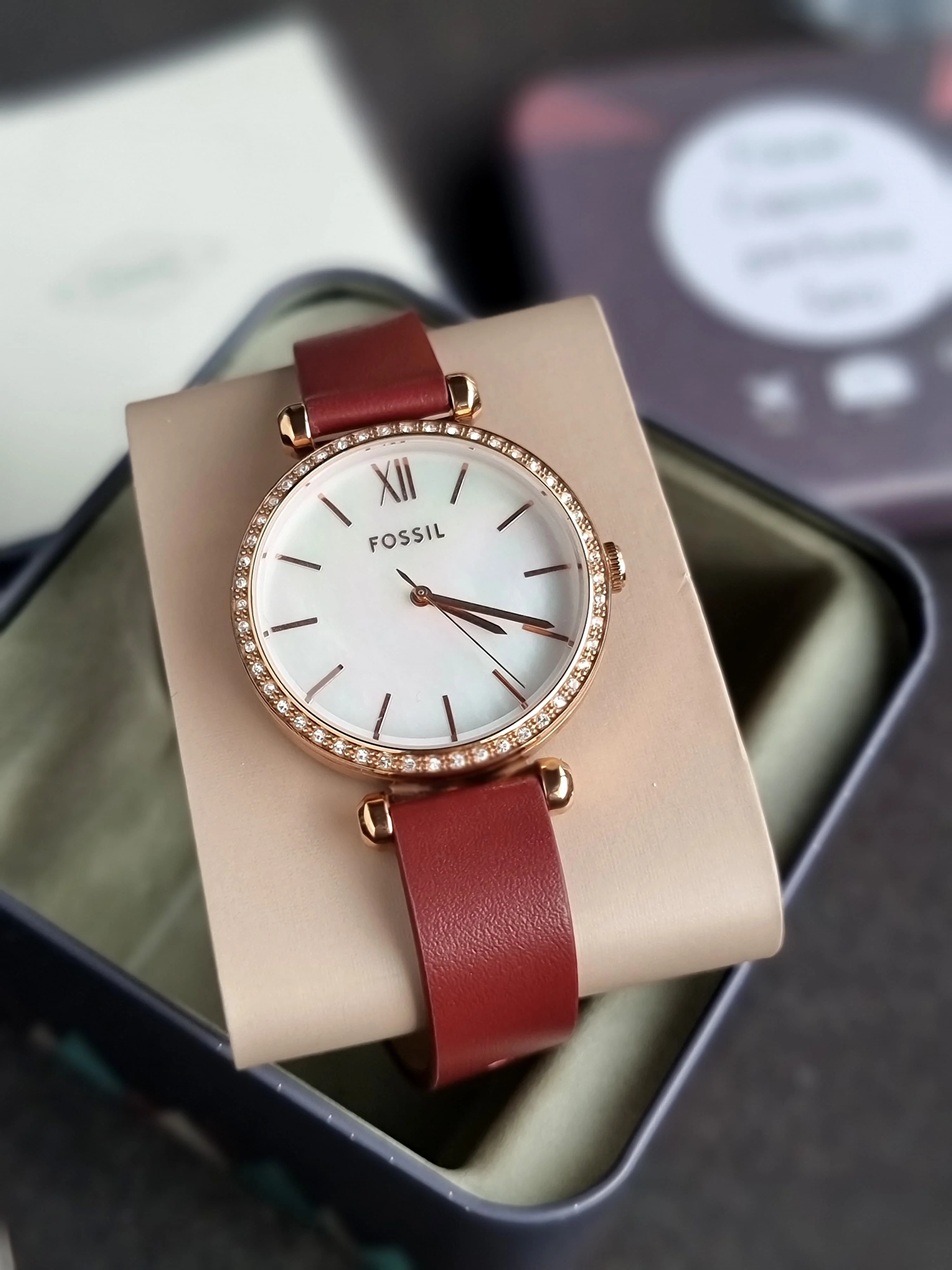 Fossil Tillie Three-Hand Maroon Leather Watch Bq3968 - Image 4