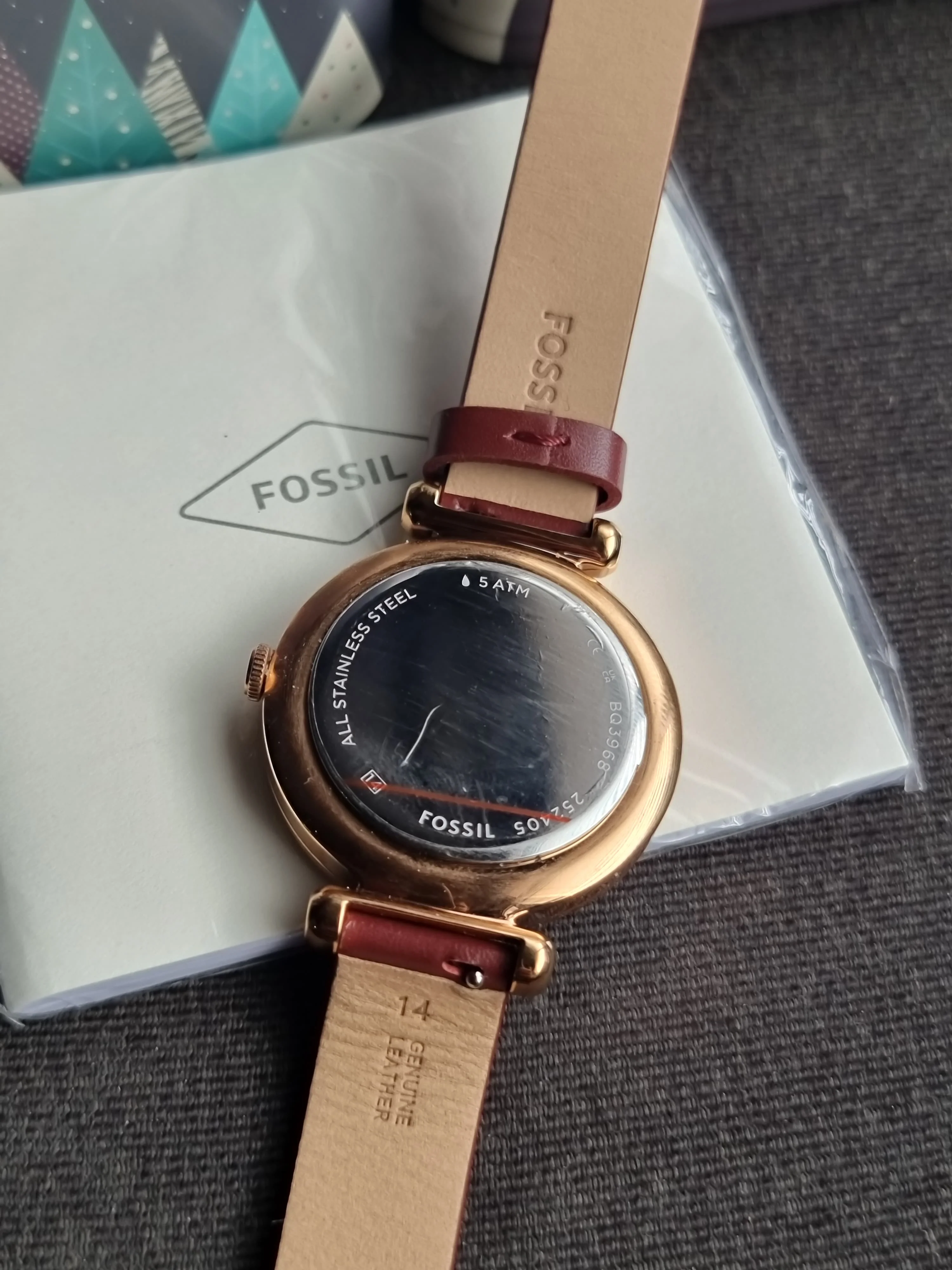 Fossil Tillie Three-Hand Maroon Leather Watch Bq3968 - Image 6