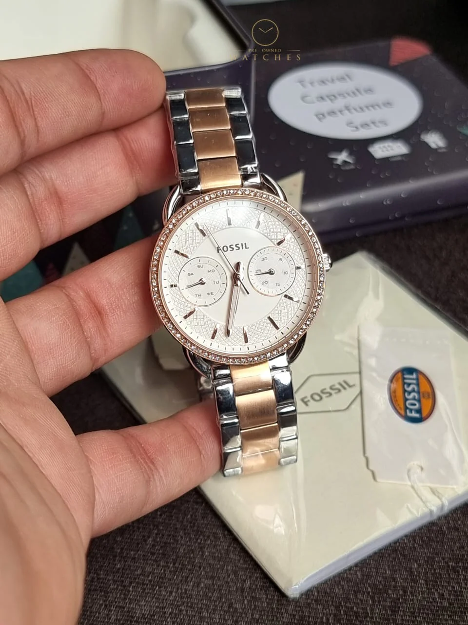 Fossil Women’s Quartz Stainless Steel Silver Dial 35mm Watch ES4396 - Image 2