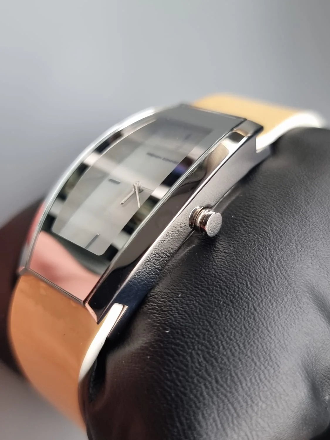 French Connection ladies Watch FC1130W - Image 5