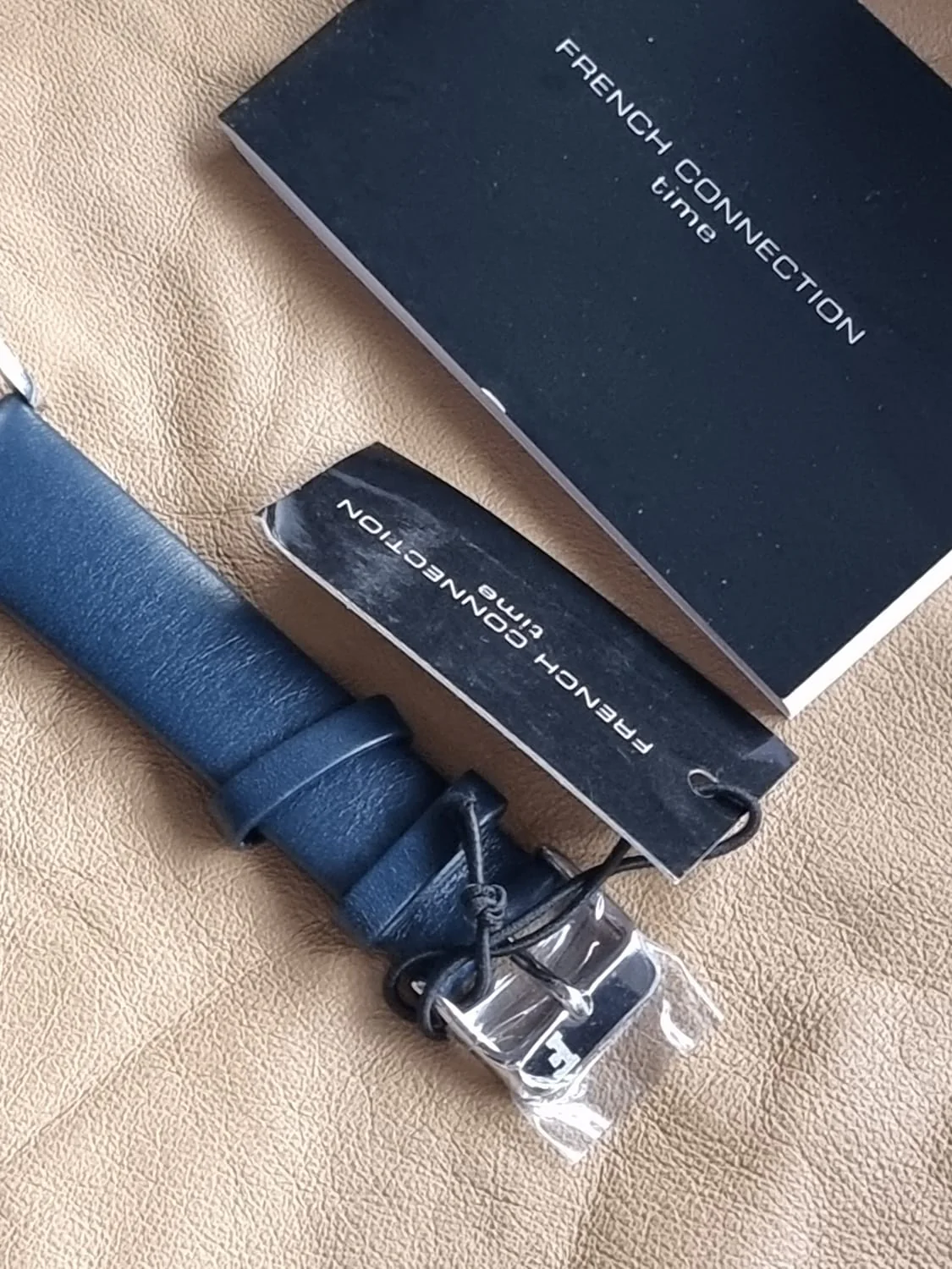 FRENCH CONNECTION WHITE DIAL LEATHER STRAP FC1212U - Image 3