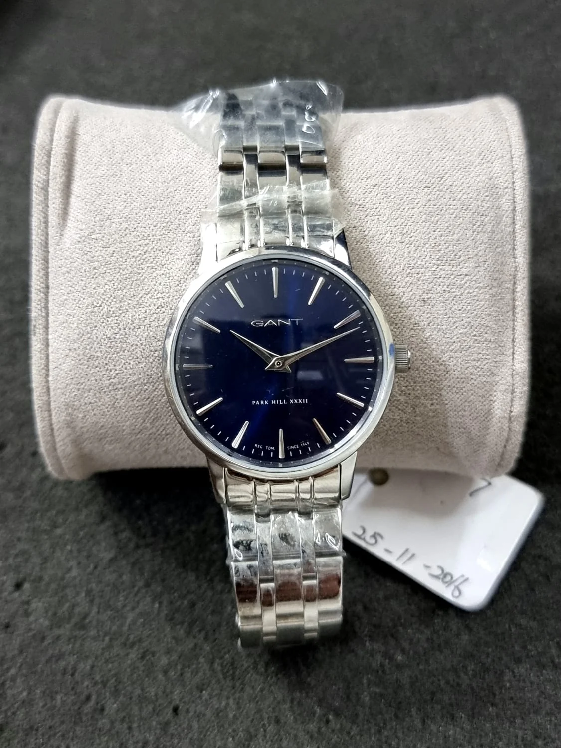 Gant Ladies Watch Blue Dial 32mm Silver Chain - Image 4