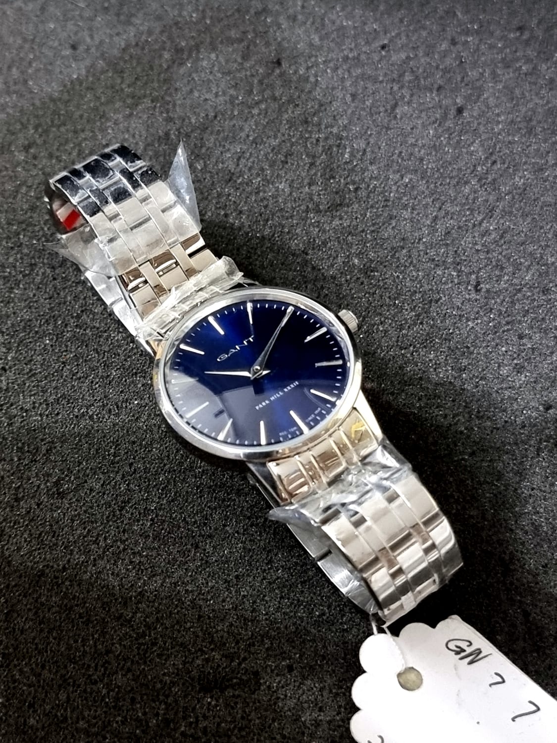 Gant Ladies Watch Blue Dial 32mm Silver Chain - Image 6