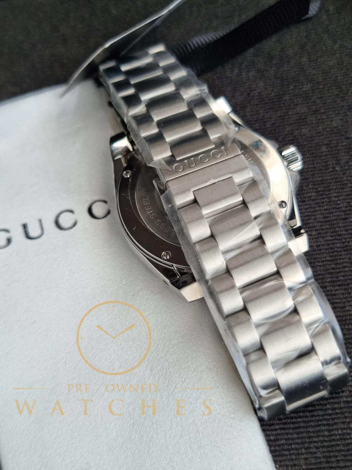 Gucci Men’s Quartz Swiss Made Stainless Steel Blue Dial 40mm Watch YA136311 - Image 3