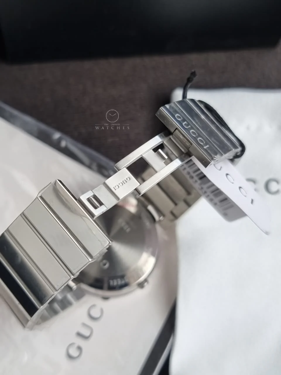 Gucci Women's Silver Dial Stainless Steel Band Watch [YA133308] - Image 8