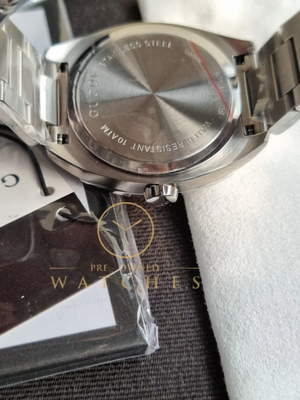 Gucci YA142313 Men's Green Dial Quartz Watch - Image 4