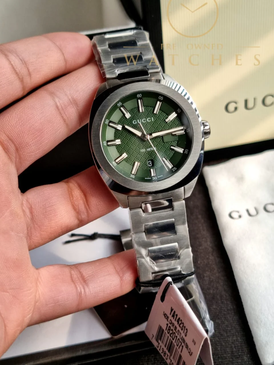 Gucci YA142313 Men's Green Dial Quartz Watch - Image 5