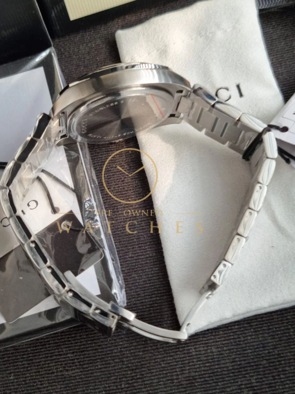 Gucci YA142313 Men's Green Dial Quartz Watch - Image 7