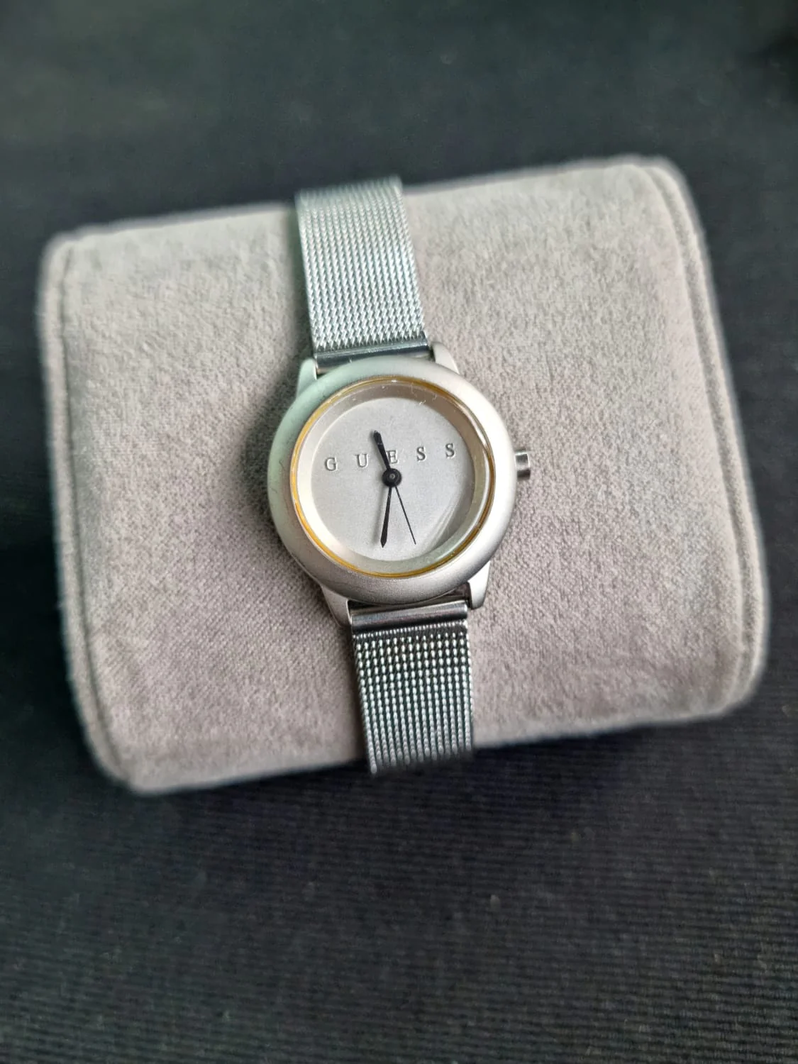 Guess Ladies Watch Mesh Chain - Image 6