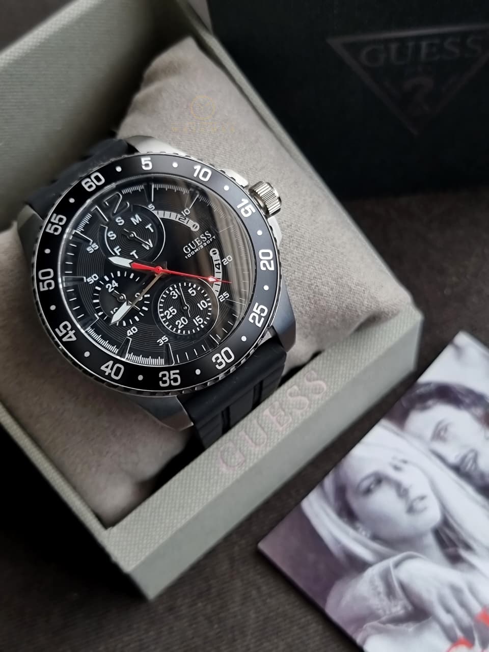 Guess Men’s Quartz Black Silicone Strap Black Dial 46mm Watch W0798G1 - Image 4